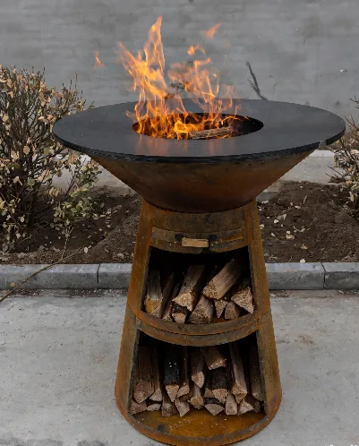 Brasero fire bowl during a functional burning test